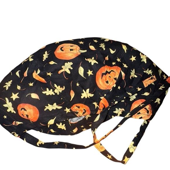 Bundle of 5 Scrub Hats – Fun, Whimsical Prints! ?‍⚕️
✨